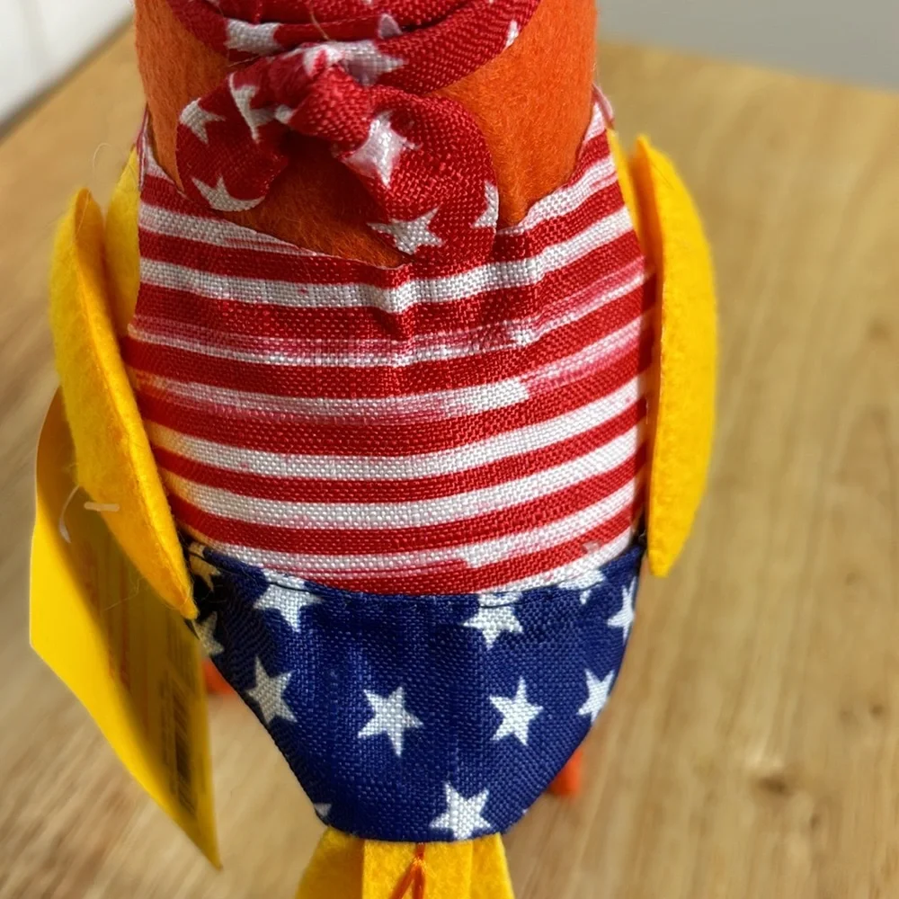 NEW NWT Sun Squad feathery friends DRUMMER bird Patriotic from TARGET COLLECTION